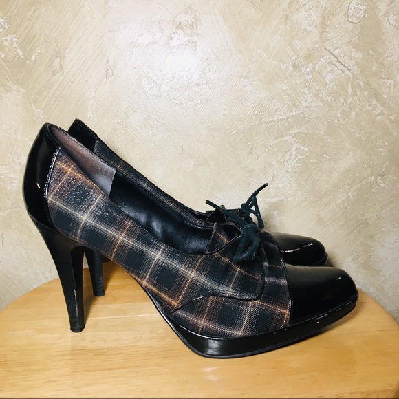 Bandolino Shoes - Bandolino Plaid High Healed Shoes
